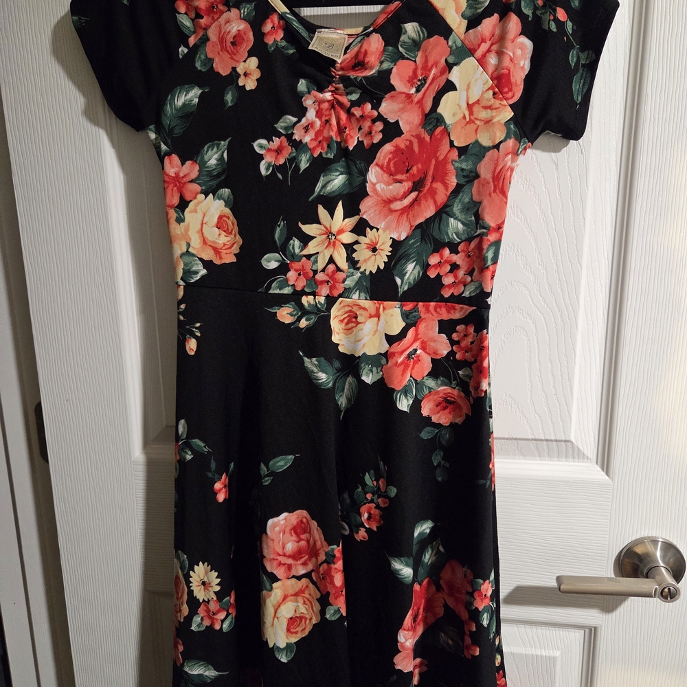 Bonded Usa Floral Black Dress Size L